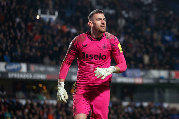 给予门将更 给予门将更